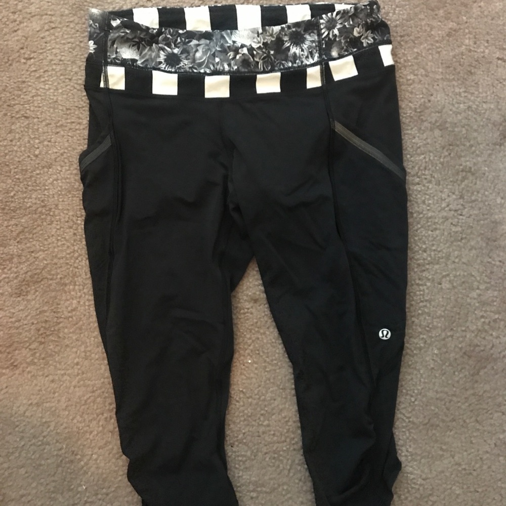 Lululemon run a marathon crop size 8